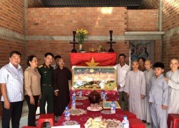 Lễ bàn giao nhà “Tình Nghĩa Quân Dân năm 2022” tại xã Hòa Khánh Nam