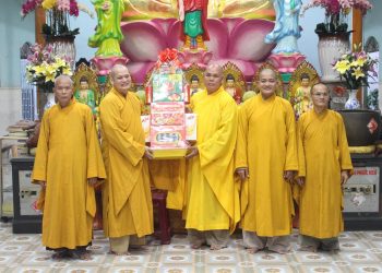 BTS GHPGVN huyện Đức Hòa chúc tết các tự viện trong huyện ngày 18/12/Nhâm Dần