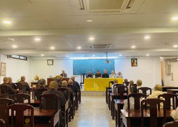 Trường trung cấp Phật học Long An. Ban Chủ nhiệm sinh hoạt buổi đầu tiên với lớp Sơ cấp Phật học Long An khóa VIII (2023-2025)