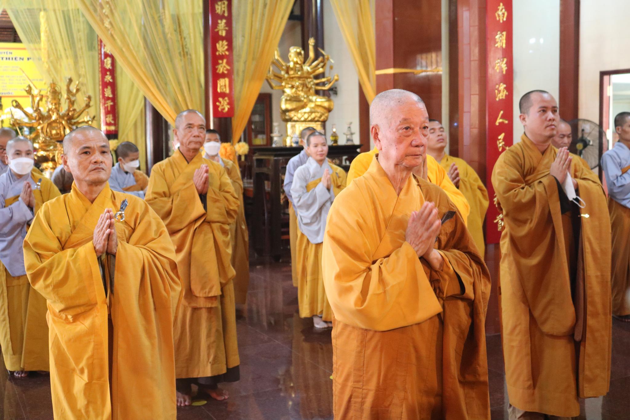 ht-quyen-phap-chu-quang-lam-chua-linh-nguyen-2022-7-copy-1